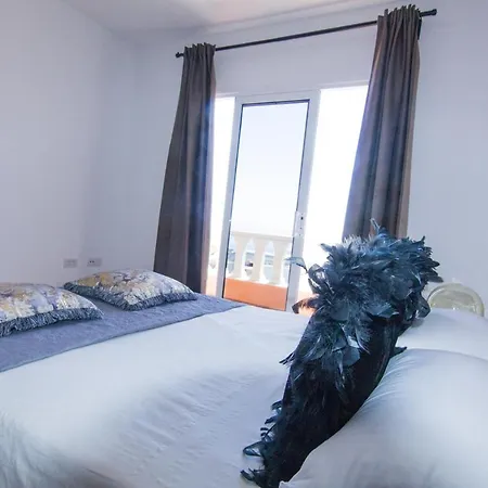 Live Malpais House Holiday home *